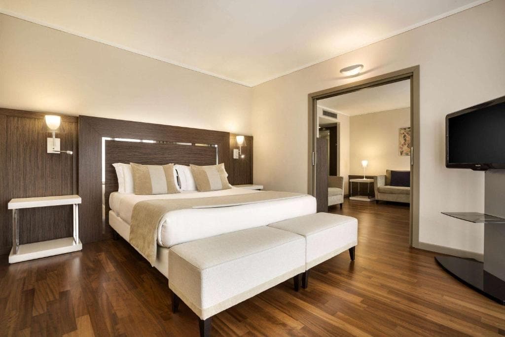 ramada wyndham - 8