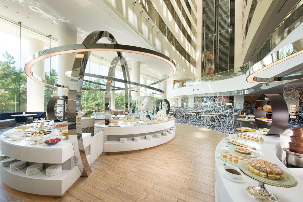 Hilton Tokyo Bay - 7