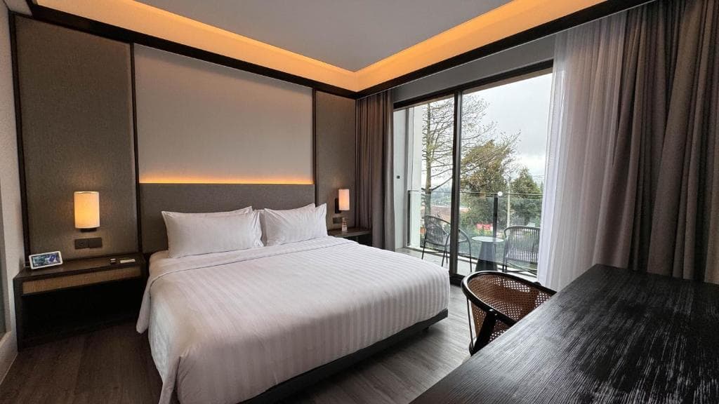 Grand Aston puncak - 5