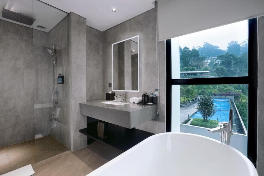 Grand Aston puncak - 7