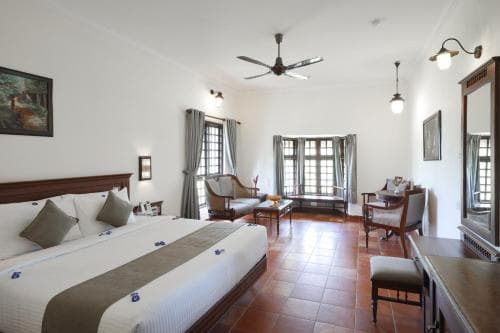 Lake Song Resort - 4