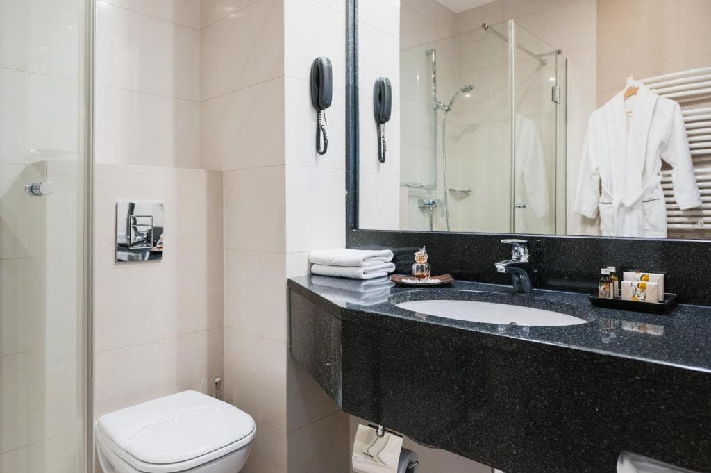 Crown Piast Hotel - 2