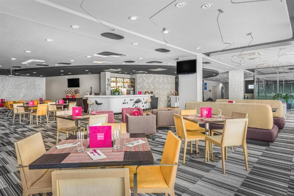 Park Inn By Radisson Budapest - 5