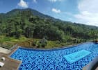 Le Eminence Puncak Hotel - 8