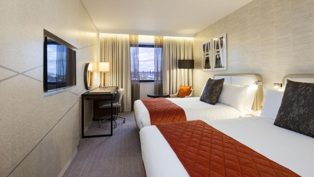 Crowne Plaza London Kings Cross - 1