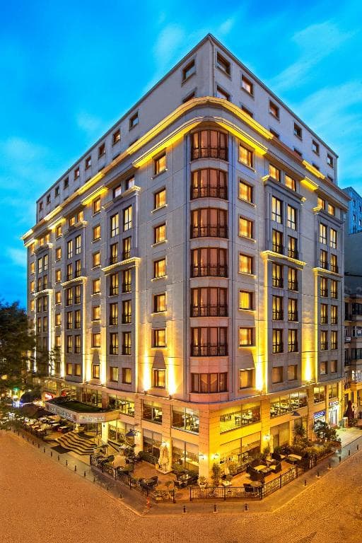 Arts Hotel Taksim - 1